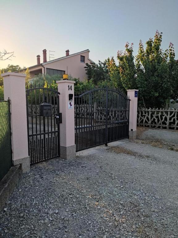 Casa Da Billy Apartman Póla Kültér fotó